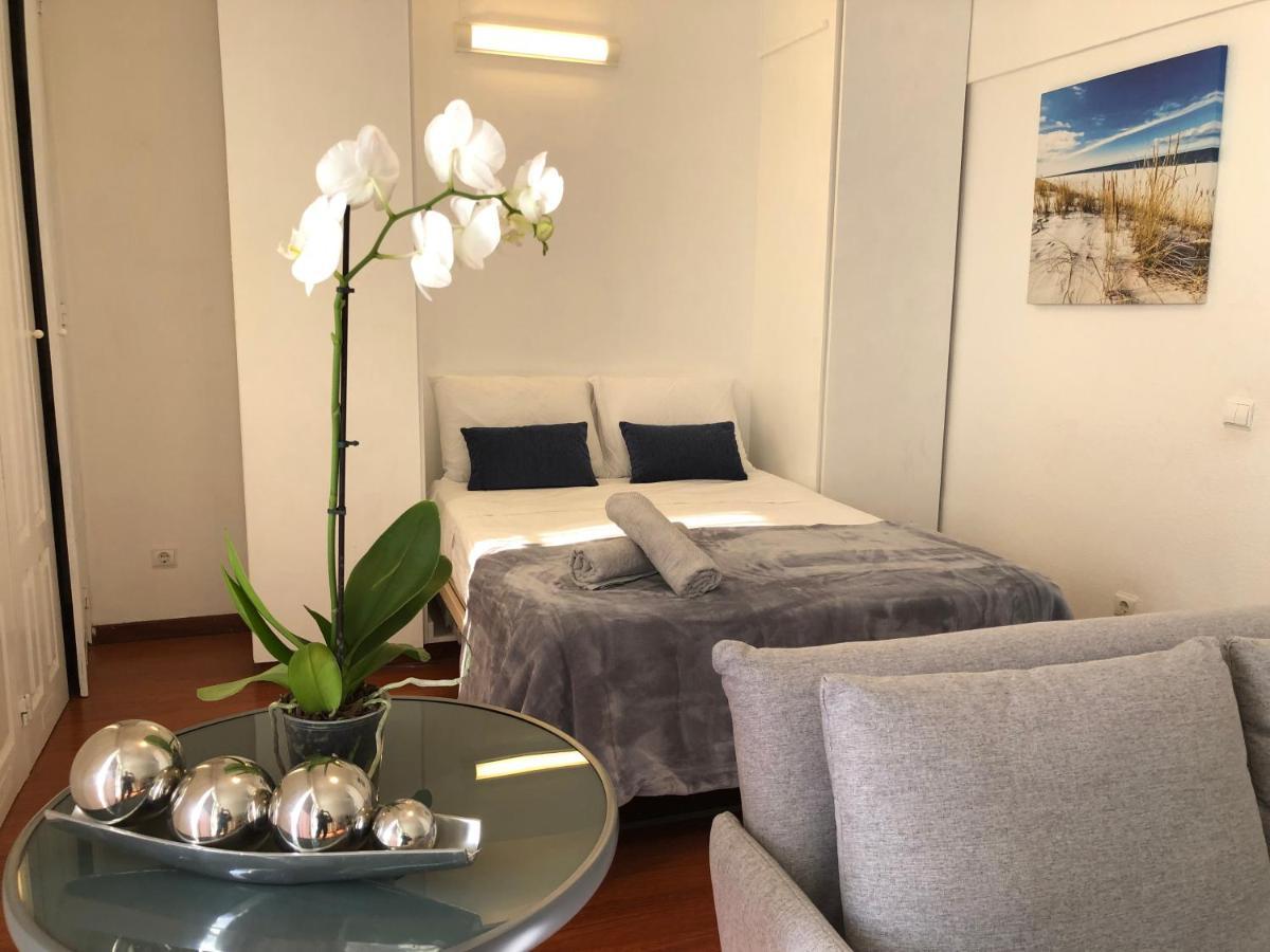 Beach Studio Apartment Funchal  Bagian luar foto